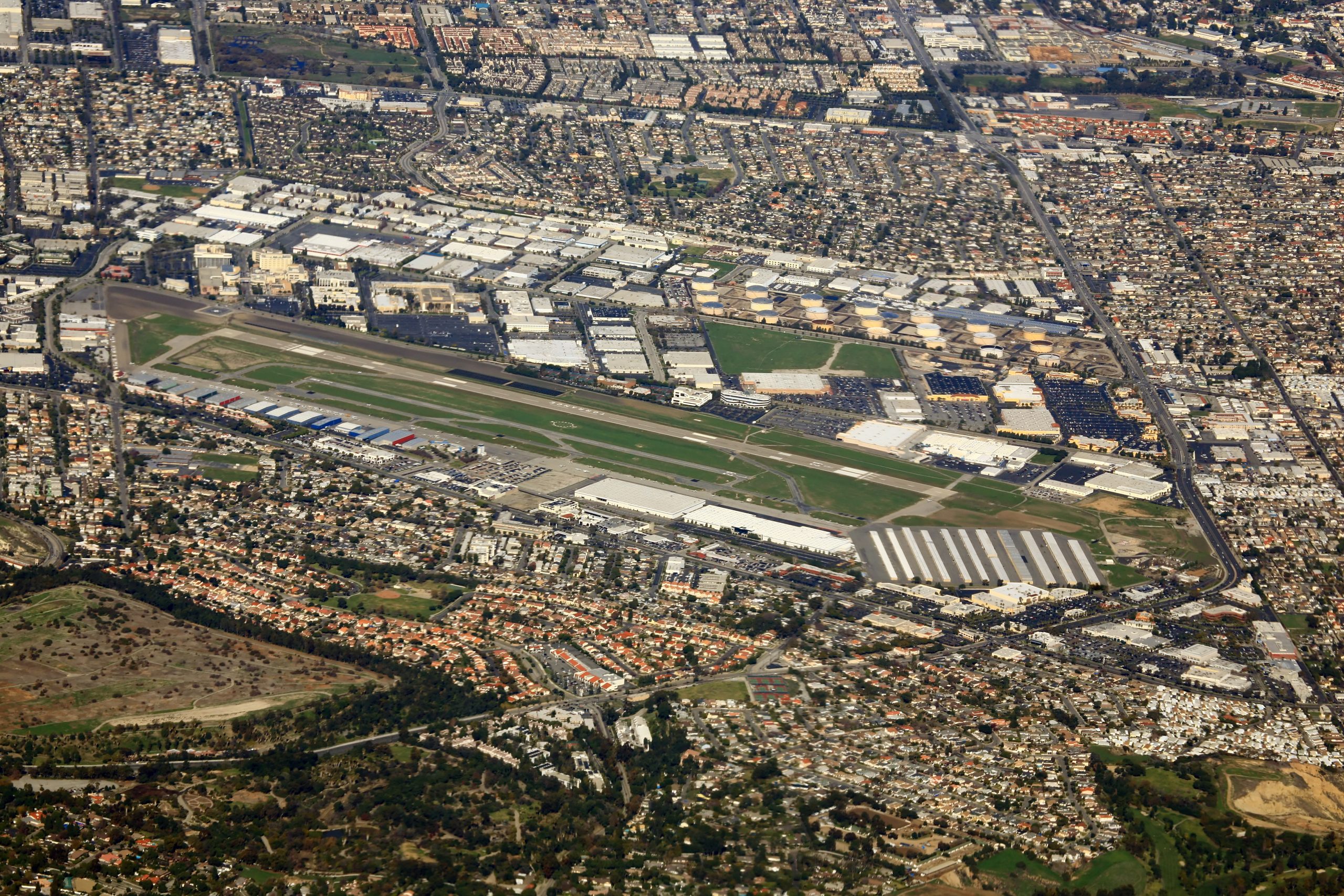 Investigators Probe Small Plane Crash That Killed 2 at Torrance Airport