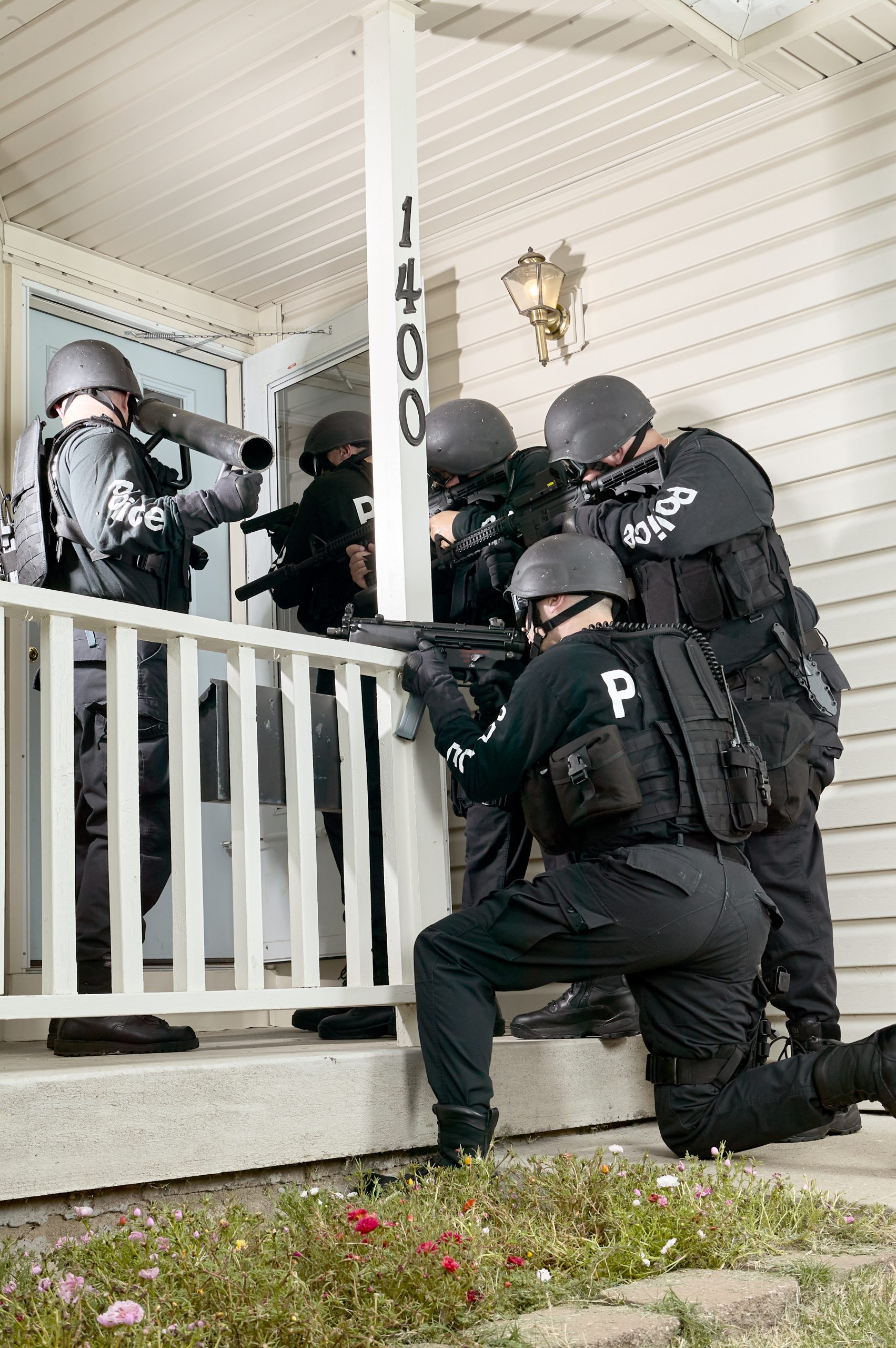 Hours-Long Standoff at Compton Home Ends
