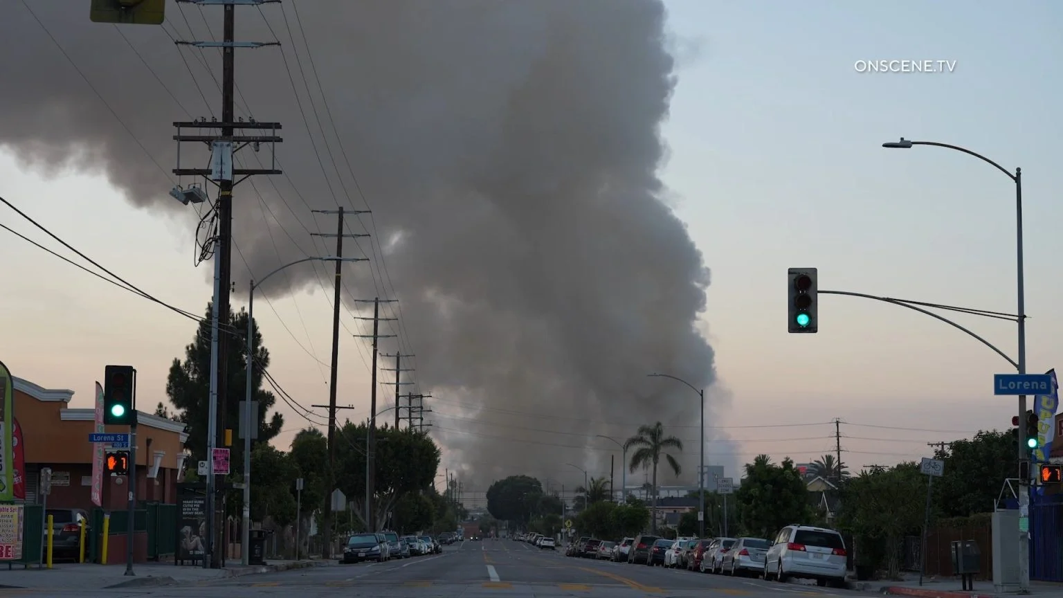 Boyle Heights Fire Reignites at Cold Storage Facility - MyNewsLA.com